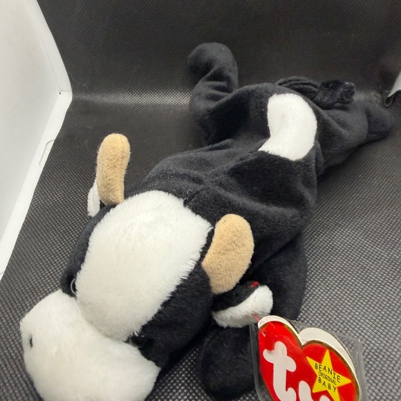 Ty Beanie Baby Daisy Cow 1994 Plush w Tag Protector - Picture 7 of 7
